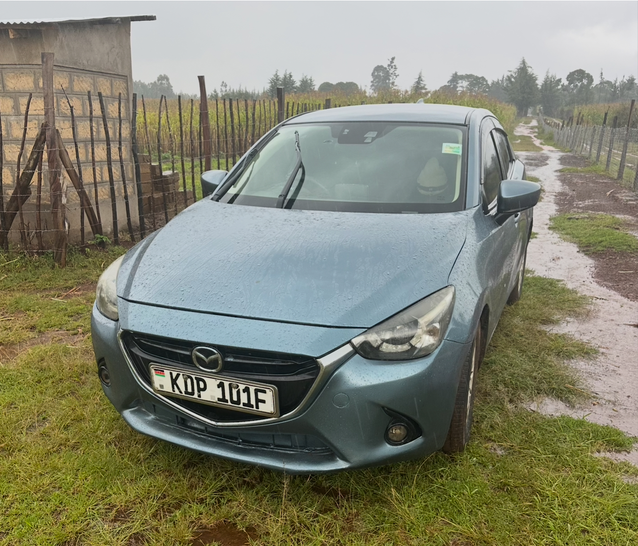 Mazda Demio KDP 101F